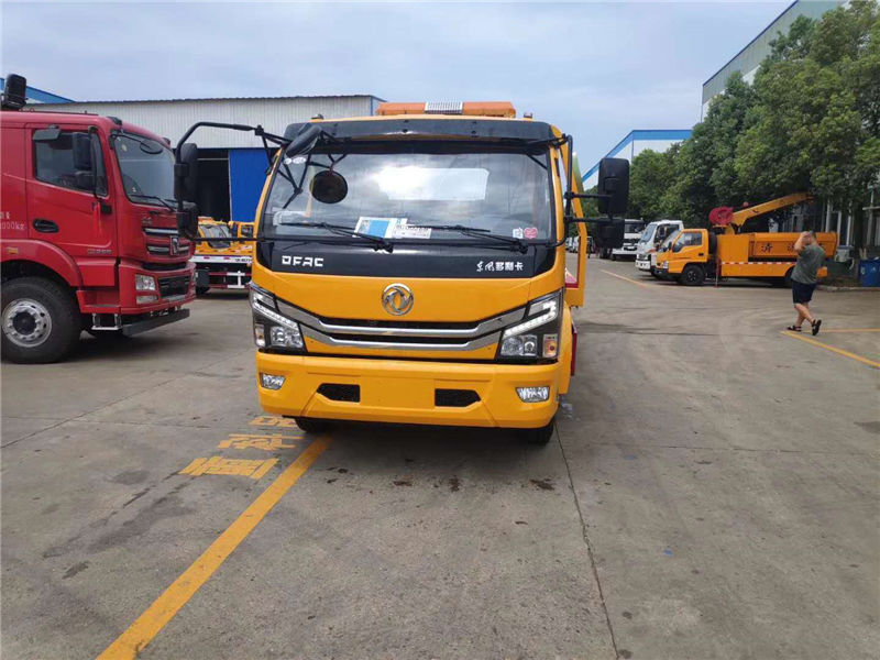 国六东风多利卡平板清障车