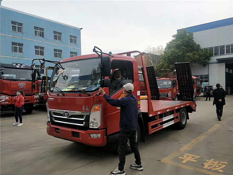重汽豪曼蓝牌平板运输车