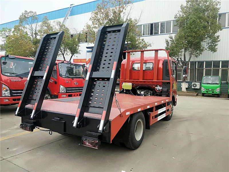 重汽豪曼蓝牌平板运输车