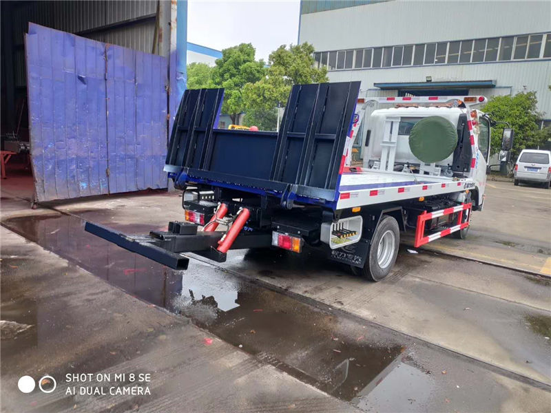 蓝牌庆铃五十铃平板清障车