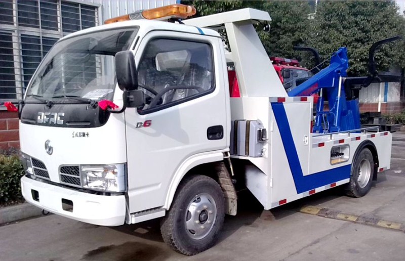 东风小多利卡拖吊联体清障车